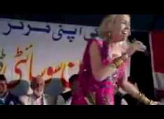 PMLN Mujra Dance by Blonde Babe